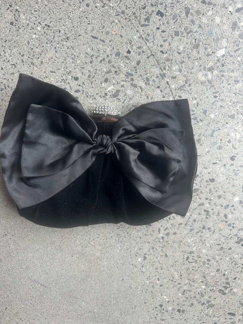 Vintage Neiman Marcus Black Velvet Bow Rhinestone Evening Clutch